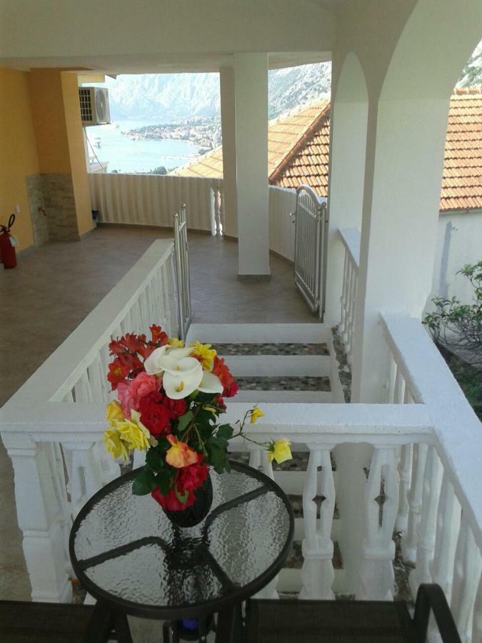 Beautiful View Apartment โกตอร์ ภายนอก รูปภาพ